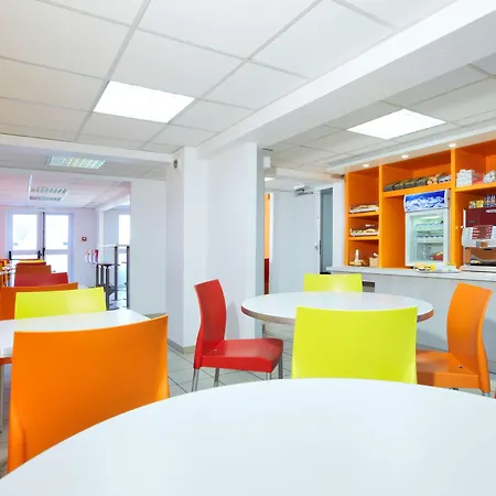 Otel Premiere Classe Dunkerque Saint Pol Sur