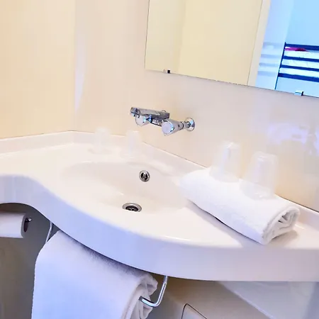 Premiere Classe Dunkerque Saint Pol Sur * Dunkirk